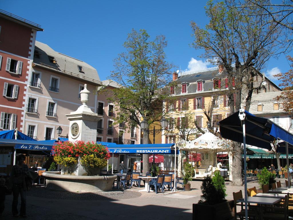Studio Barcelonnette Ubaye, Provence Enchastrayes Ngoại thất bức ảnh