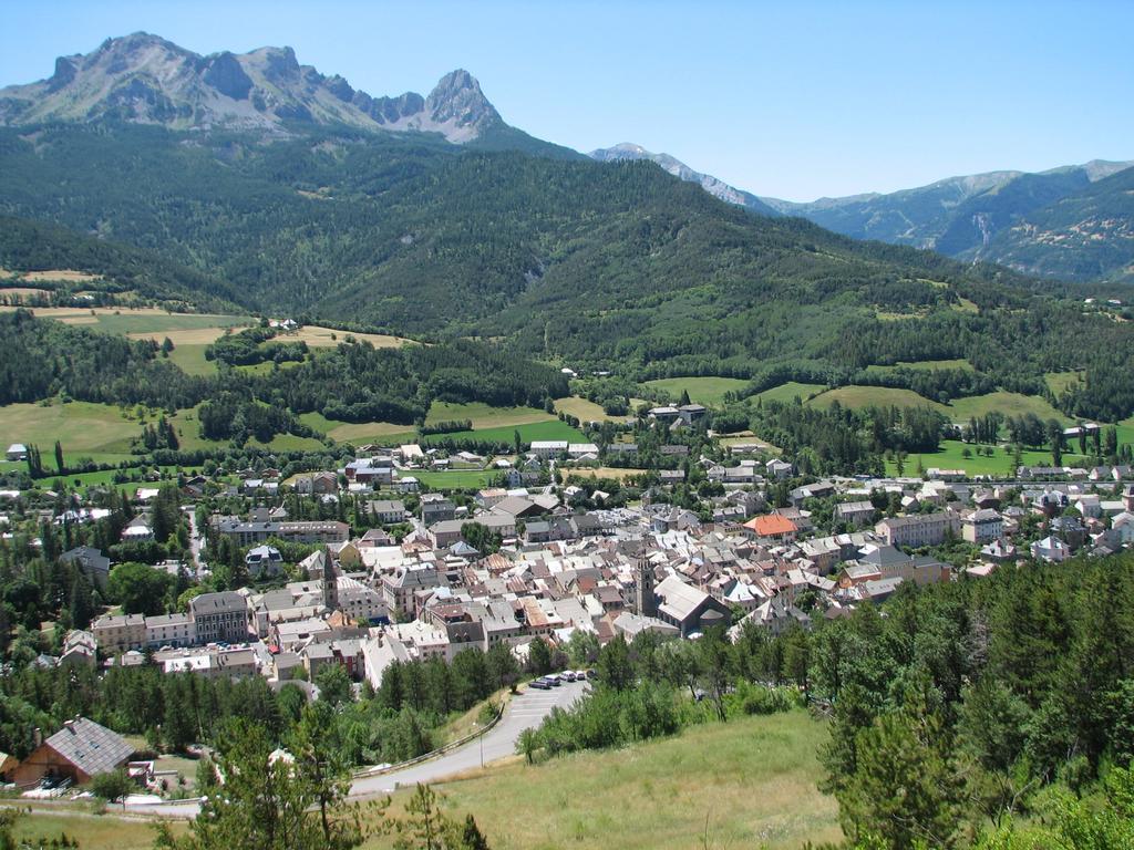 Studio Barcelonnette Ubaye, Provence Enchastrayes Ngoại thất bức ảnh